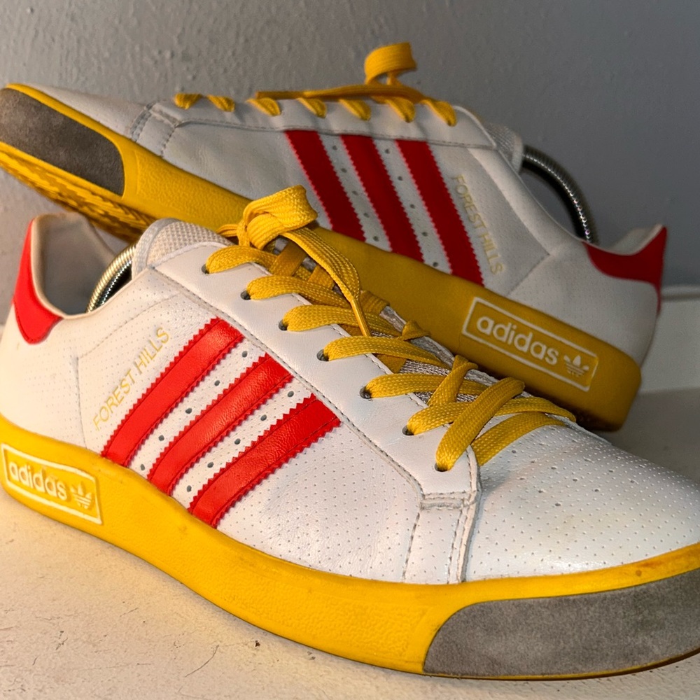 Adidas FOREST HILLS 2001 US 11~Yellow/Red Mens Collector Casual Shoe Retro